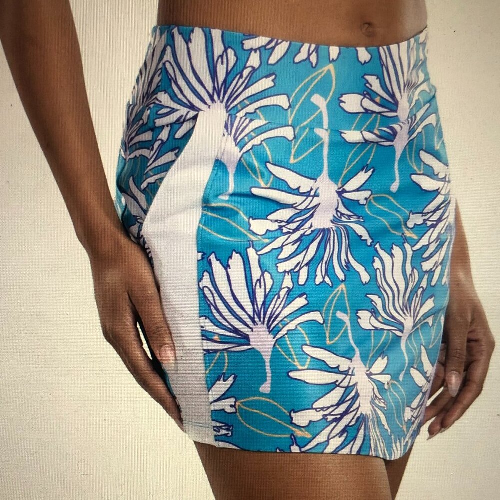 NWT SWINGDISH WOMEN’S SILKY/STRETCHY GOLF SKORT